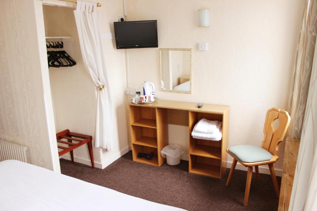 The Colwyn Hotel - Near Pleasure Beach Blackpool Esterno foto