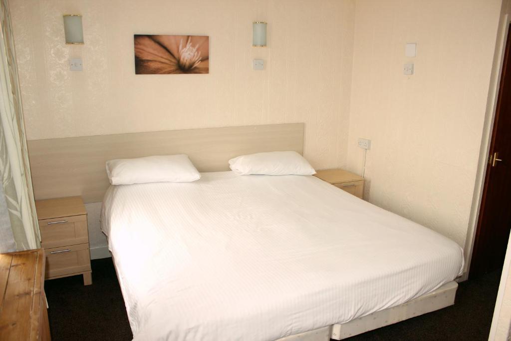 The Colwyn Hotel - Near Pleasure Beach Blackpool Esterno foto